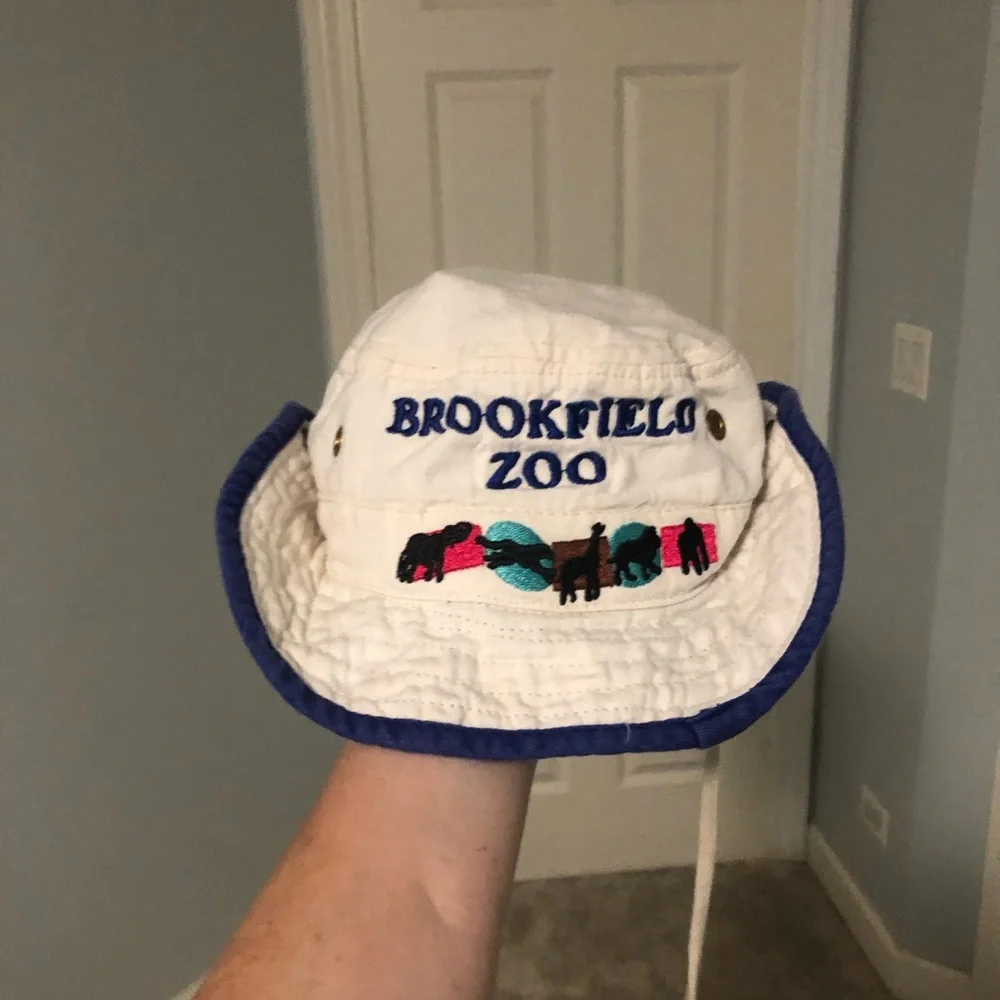 Brookfield Zoo Australian Style snap up floppy hat Sz 2T